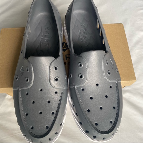NWT Sperry A/O Float Gray Boat Shoes Size 12 MLightweight Slip-on Vent… - Picture 4 of 14